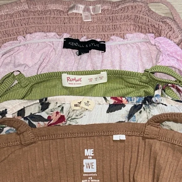 Collection of Juniors Style Crop Tanks Lottie Moss Hollister Me to We and More - Picture 12 of 15